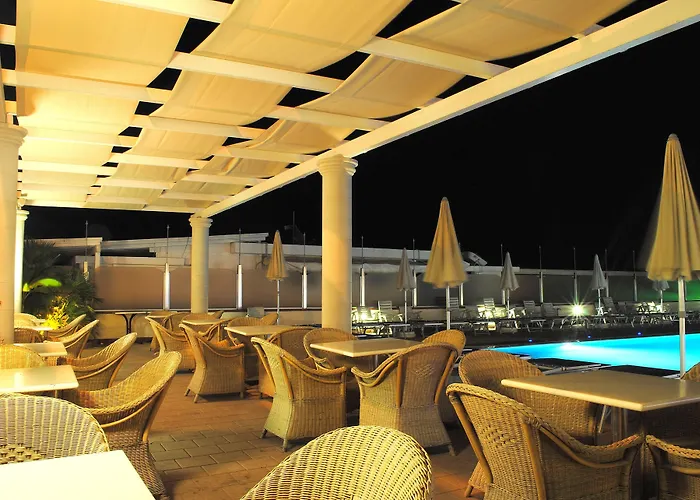 Tokio Village - Azzurro Club 酒店 丽都迪萨维奥