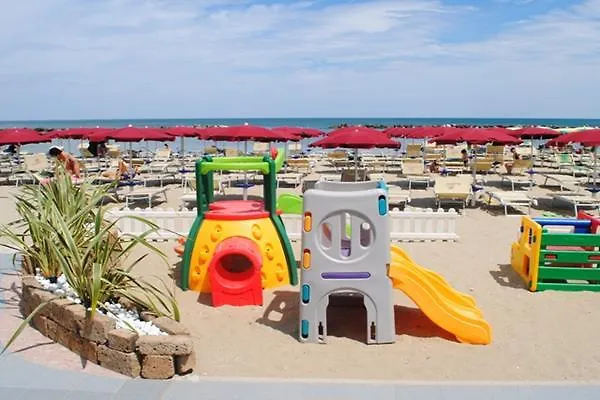 Tokio Village - Azzurro Club 酒店 丽都迪萨维奥