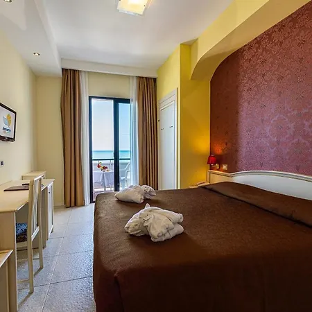 Hotel Tokio Village Lido Di Savio